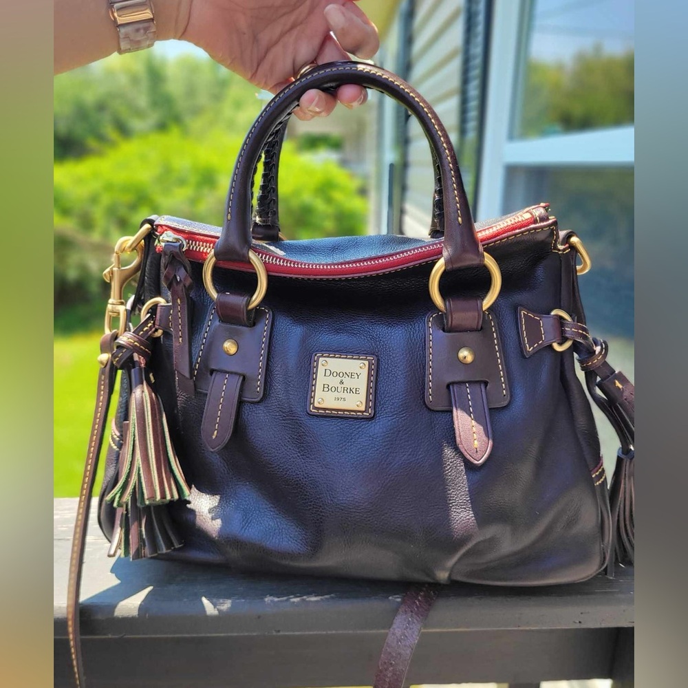 Dooney and Bourke Stanwich Florentine Satchell in Dark brown